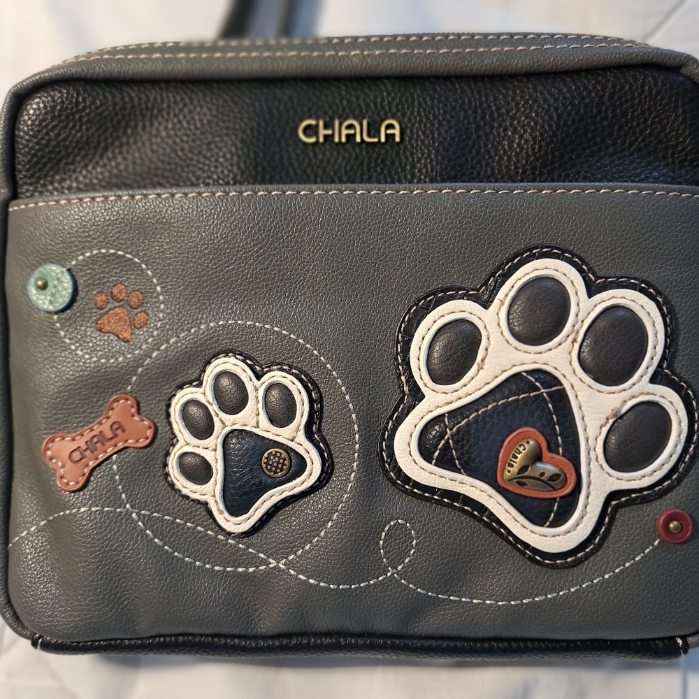 Charla vegan  shoulder bag. New
